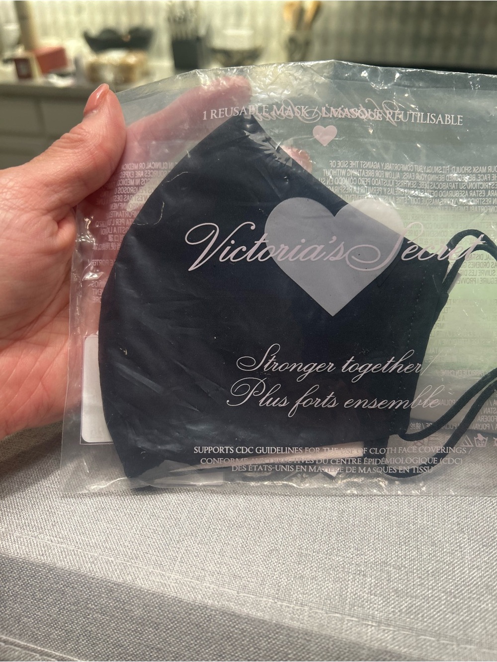 NWT Victoria's Secret Women's Reusable Black Face Mask